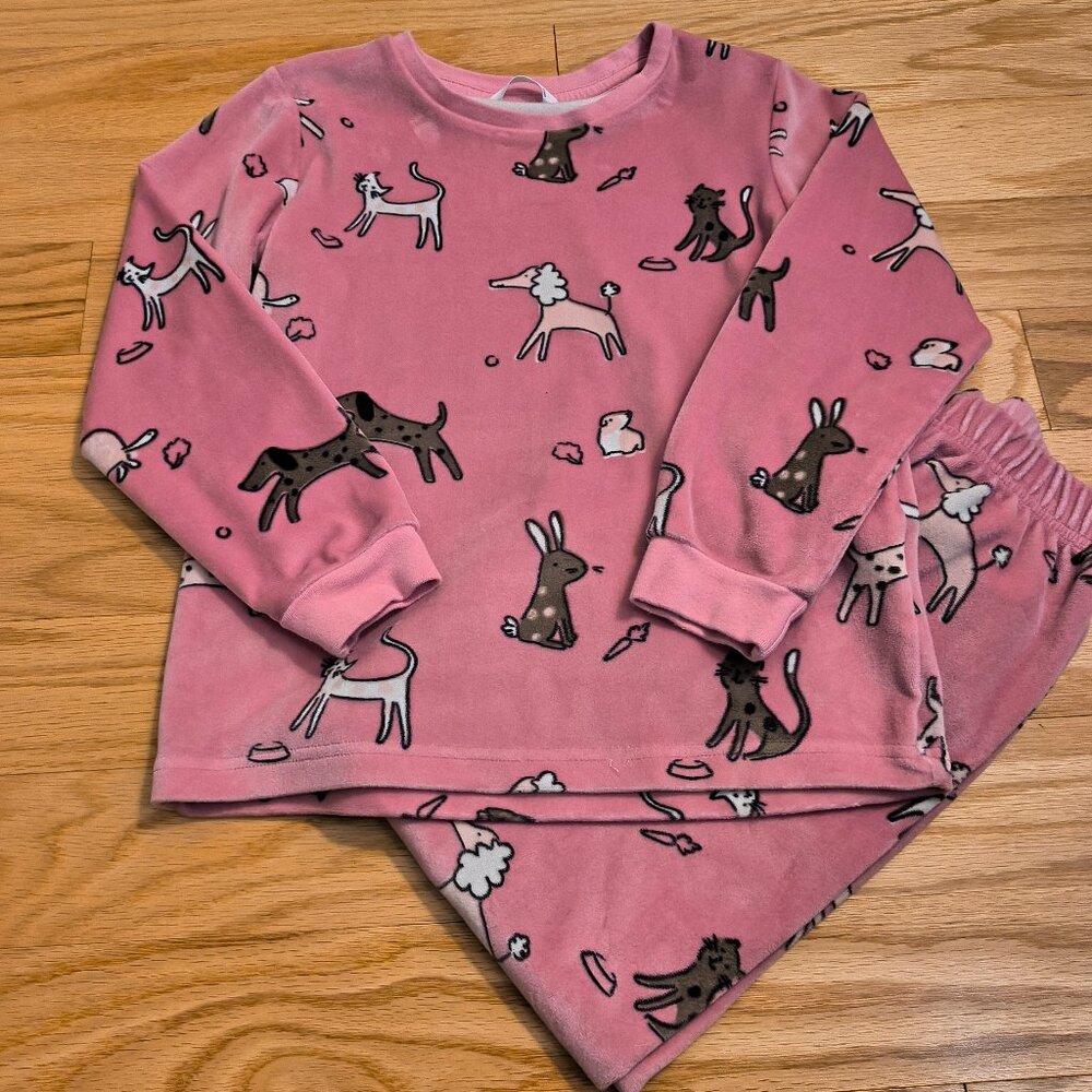 M&S, GU Super Soft Pink Velour 2 piece Pajama Set, Girls size 7/8